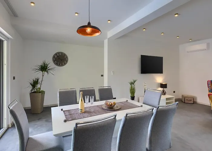 Vila Kuca Za Odmor Ines Pula