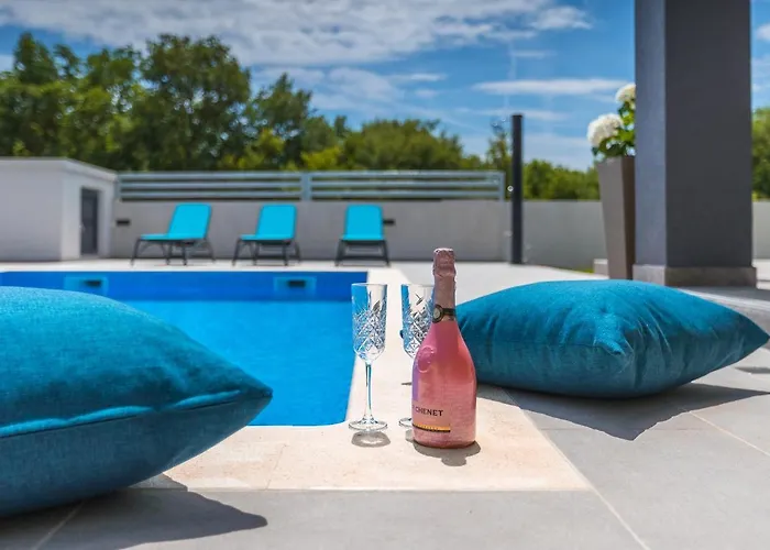 Kuca Za Odmor Ines Vila *