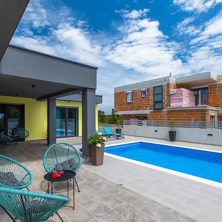 Kuca Za Odmor Ines Villa